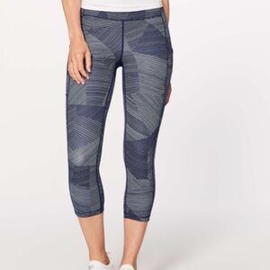 Lululemon Speed Up Crop 21" Etch Hail Midnight Navy Size 6 Full On Luxtreme